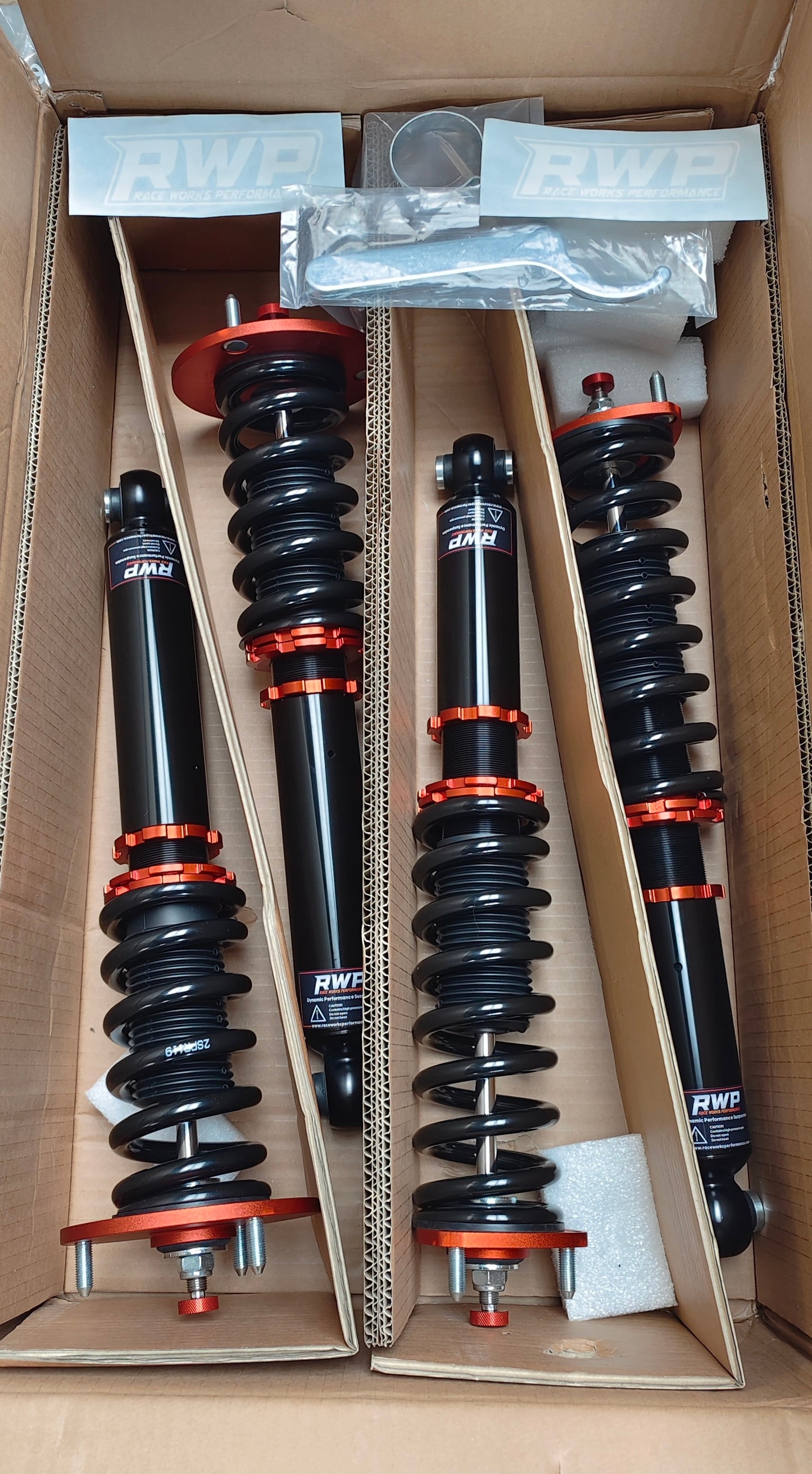 Combinés filetés RWP pour Toyota Aristo ( JZS161 ) 97-04