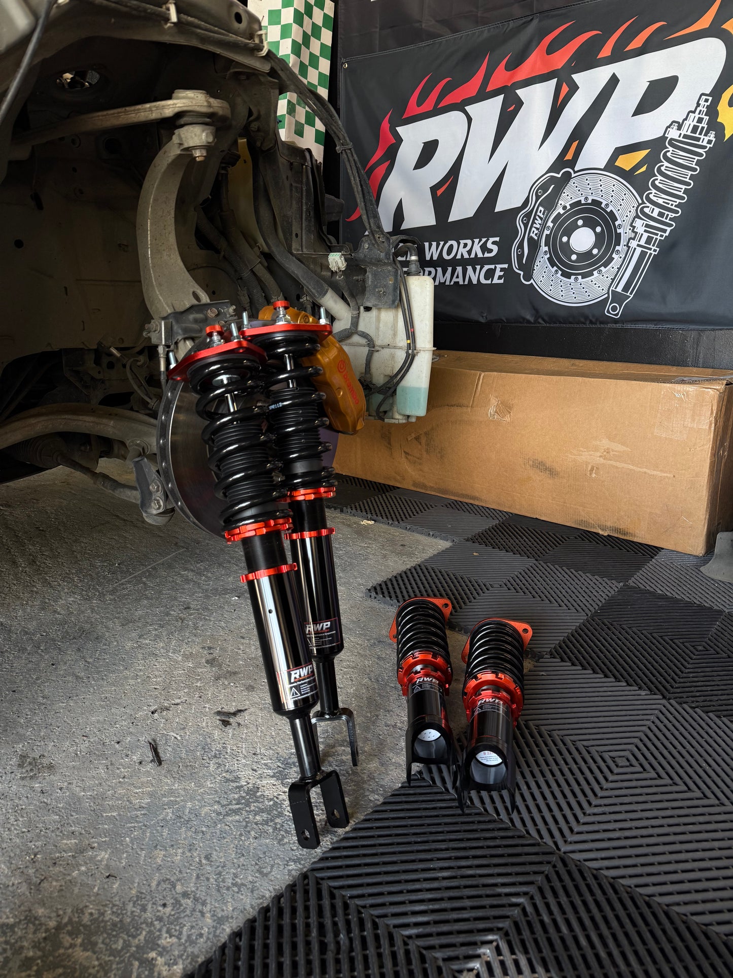 Combinés filetés RWP pour Nissan 350Z 02-09